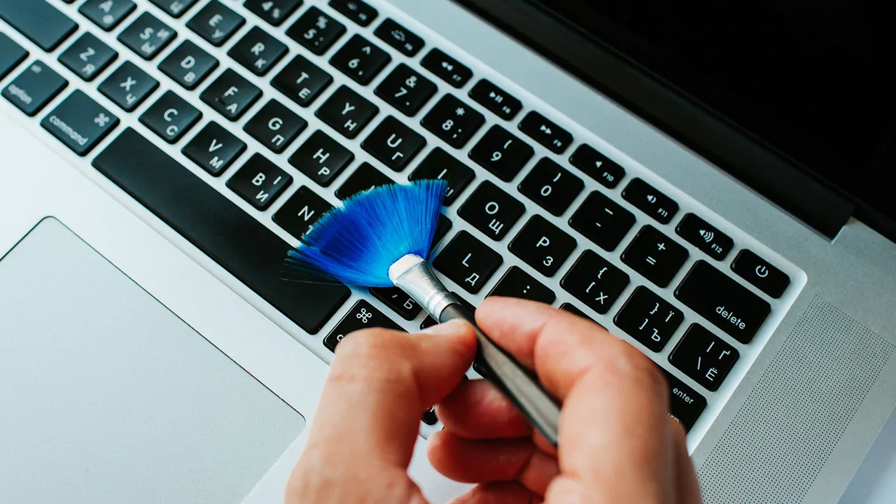Klavye Temizliği Nasıl Yapılır